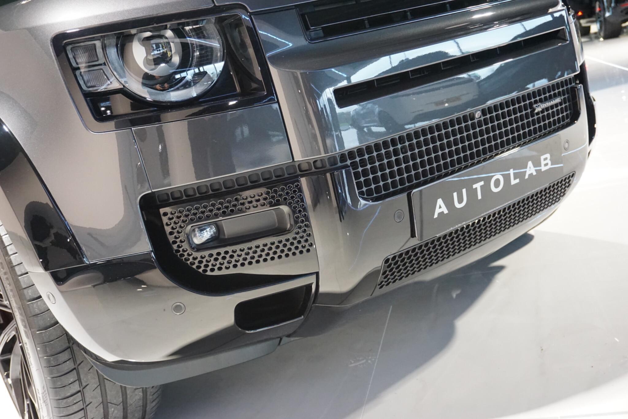 Land Rover Defender 110 3.0 D300 MHEV X-Dynamic HSE SUV 5dr Diesel Auto 4WD Euro 6 (s/s) (300 ps)